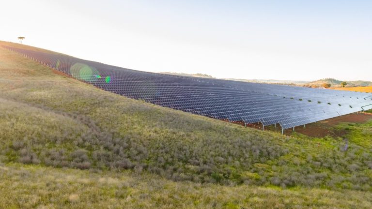 Lightsource Bp Lands Finance For Australian Solar Farms Pv Magazine